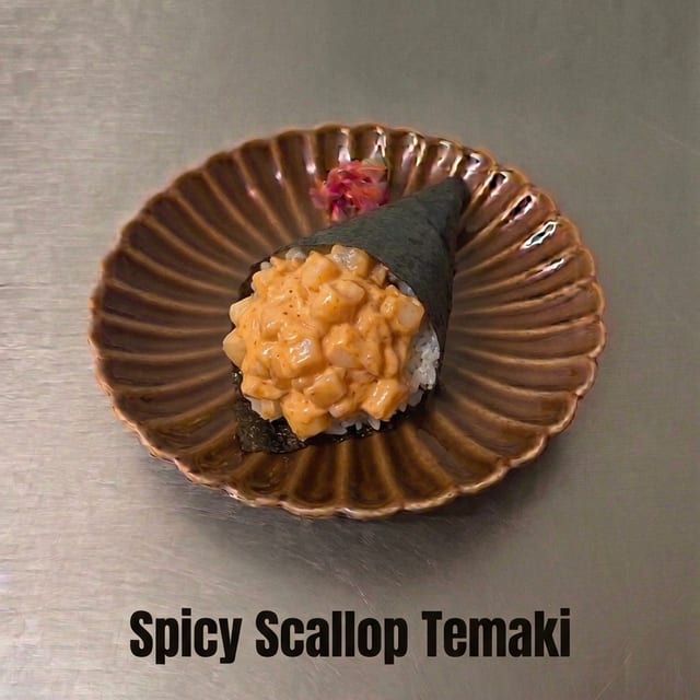 Spicy Scallop Temaki.