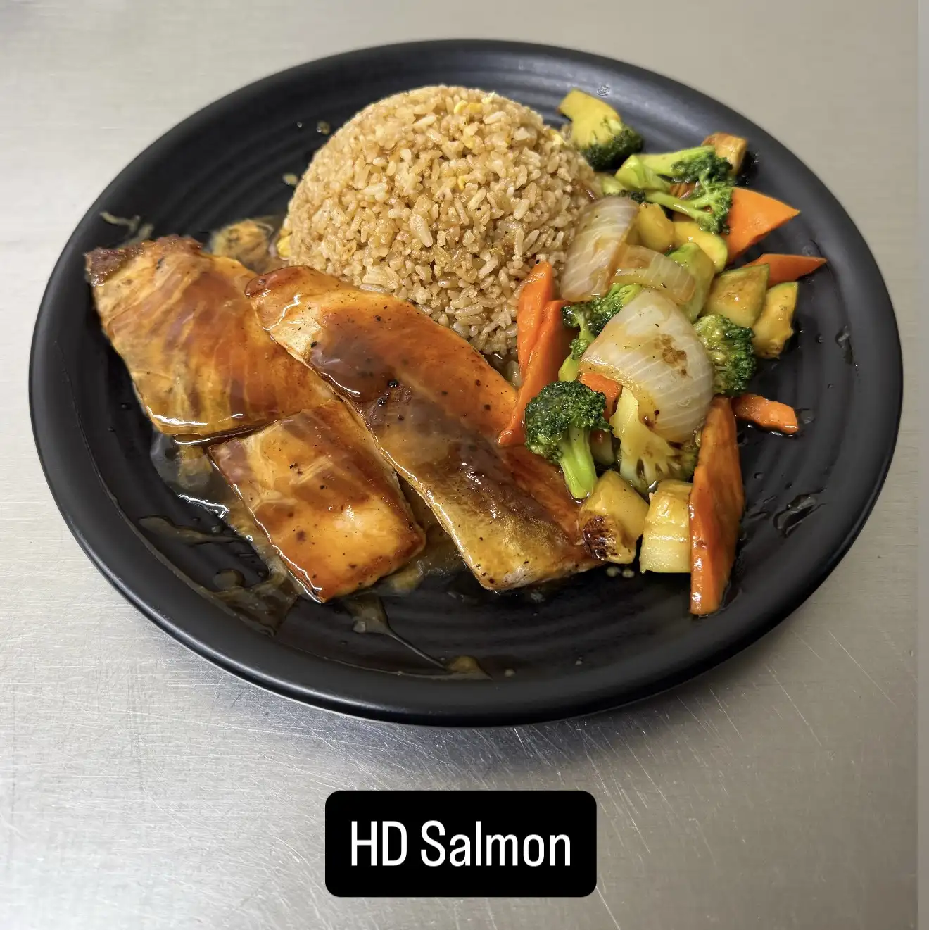 HD6. Hibachi Salmon.